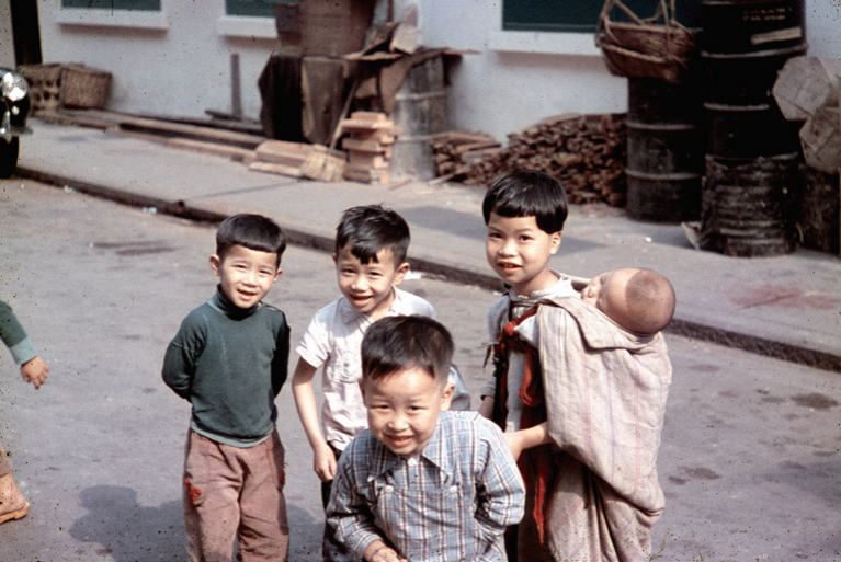 港風(fēng)懷舊：你見過40年代、50年代的彩色香港嗎？